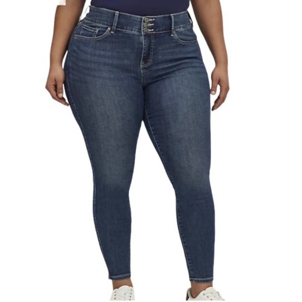 Torrid Feel The Fit Super Soft Jegging 20t euc